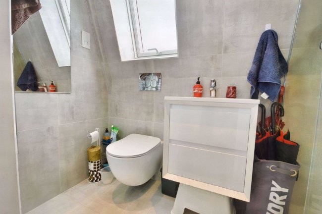 Flat 3, 2A Wendover Road, London, NW10 4RT 5