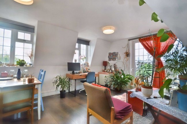 Flat 3, 2A Wendover Road, London, NW10 4RT 5