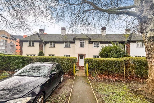 33 Lancaster Place, Leicester, LE1 7HB 3