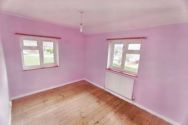 1 Bayley Crescent, Burnham, Slough, SL1 7EF 5