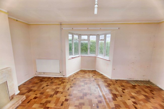 1 Bayley Crescent, Burnham, Slough, SL1 7EF 5