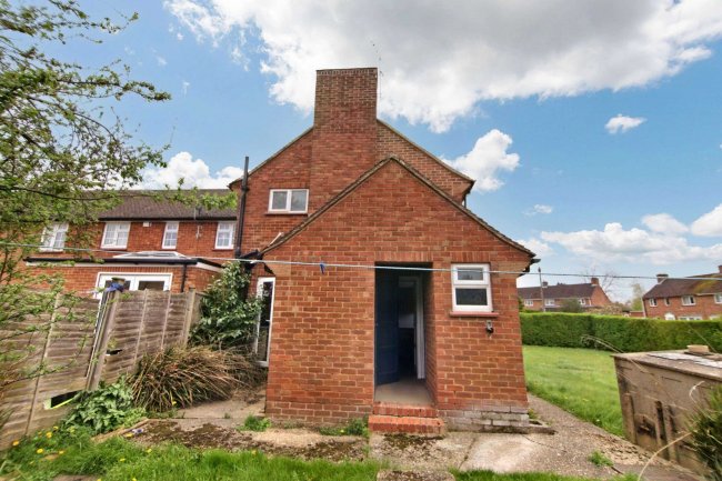 1 Bayley Crescent, Burnham, Slough, SL1 7EF 5