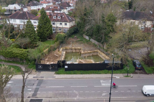 Land At Hoppers Road, Winchmore Hill, London N21 3JR 2