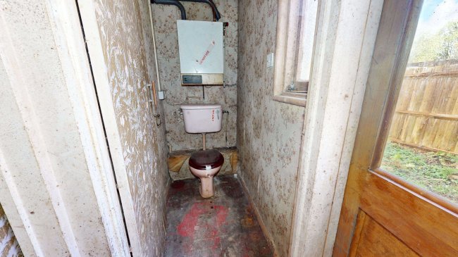 64 Oakfield Road, Southgate, London, N14 6LX 3