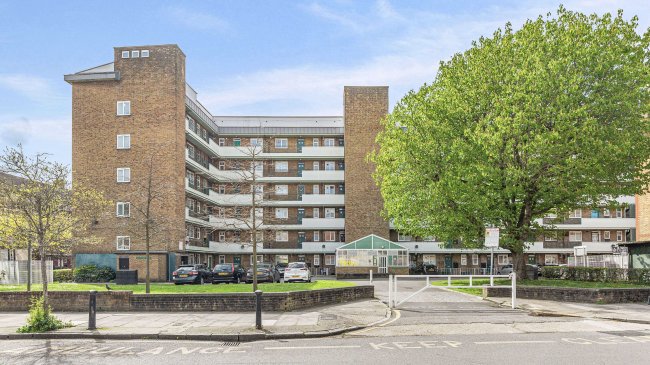 Flat 41, Galveston House, Harford Street, Mile End, London, E1 4RH 1