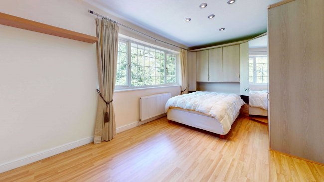 Little Acres, Foxes Lane, Brookmans Park, Hatfield, Hertfordshire, AL9 7BA 9