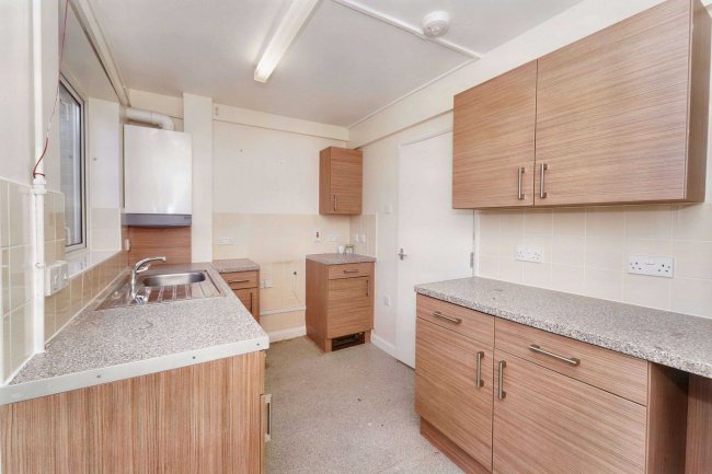 5 Goose Green, Farnham Royal, Slough, SL2 3DU 5