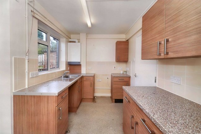 5 Goose Green, Farnham Royal, Slough, SL2 3DU 5