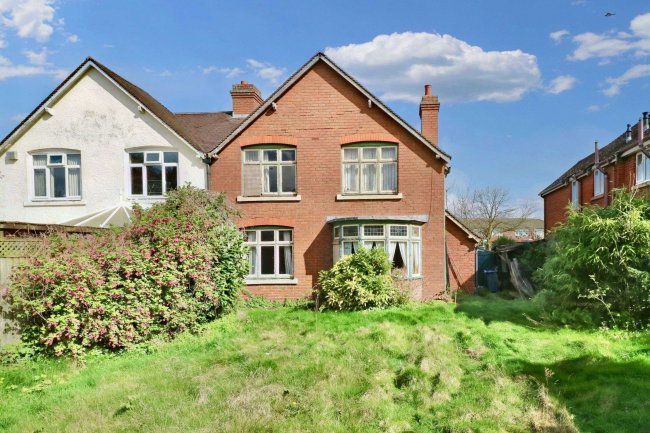 37 Queslett Road, Great Barr, Birmingham B43 6DP 4