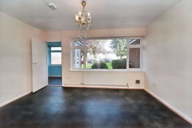 35 Clonmel Way, Burnham, Slough, SL1 7DA 1