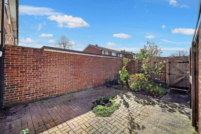 35 Clonmel Way, Burnham, Slough, SL1 7DA 1