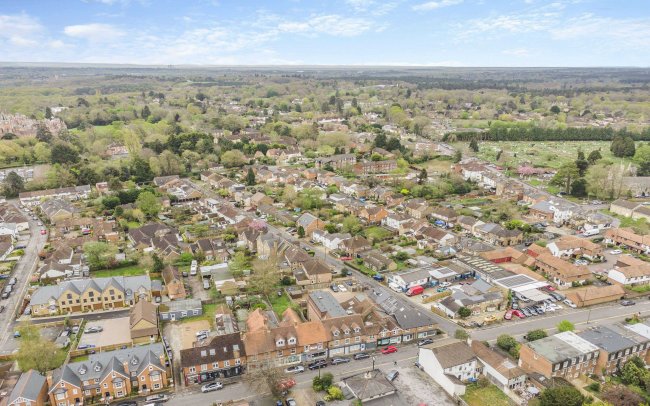 16-20 Victoria Street, Englefield Green TW20 0QY 6