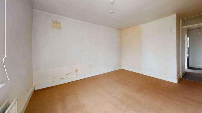 71B Chobham Road, Stratford, London, E15 1LX 2