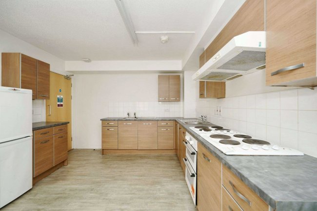 Unit B21 Leighton Hall, Leighton Street, Preston, Lancashire PR1 8RH 3