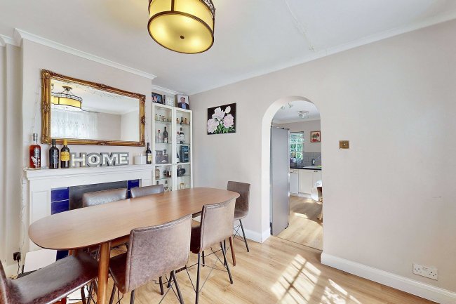 90 Linkfield Road, Isleworth, TW7 6QH 1