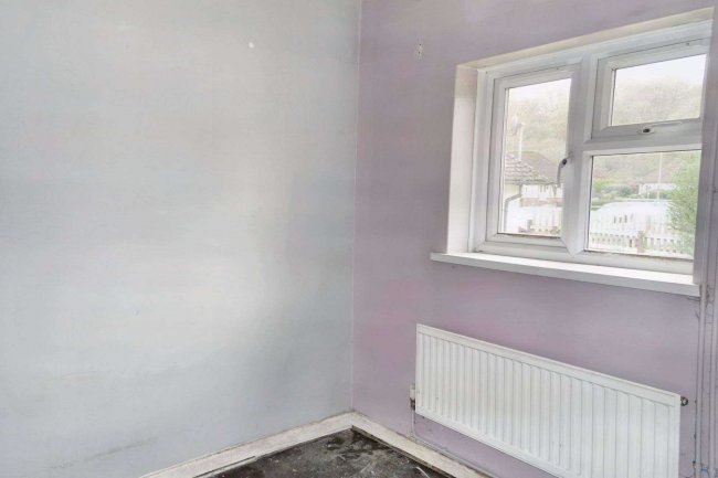 64 Rectory Road, Hook, Hampshire, RG27 9JQ 3