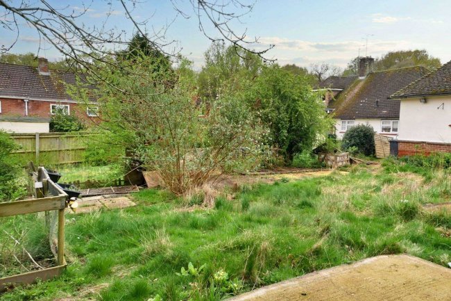 64 Rectory Road, Hook, Hampshire, RG27 9JQ 3