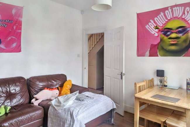 40 Broadwater Road, Tooting, London SW17 0DT 9