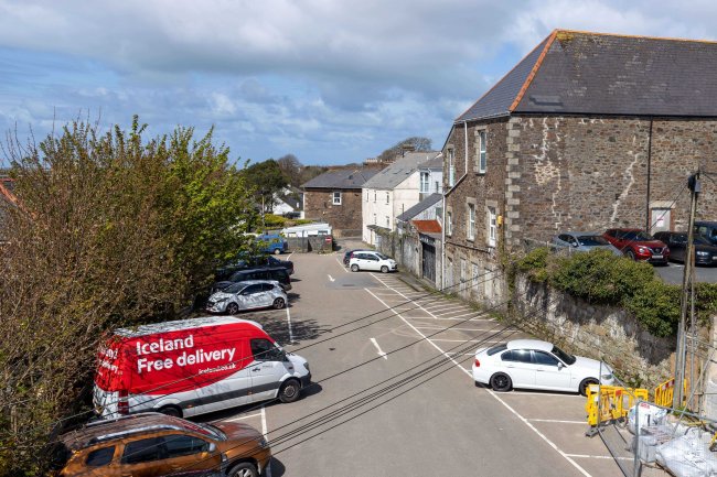 Iceland Foods Store, 25 Fore Street, Redruth, Cornwall TR15 2BQ 5