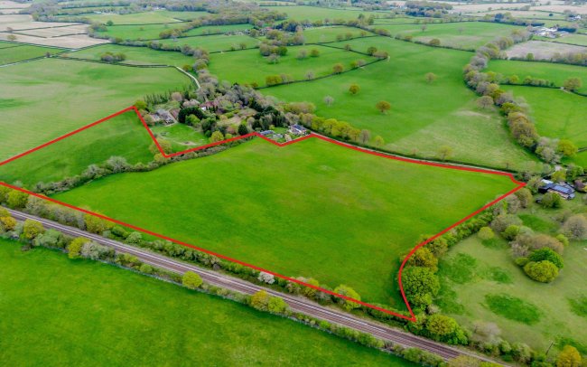 Land at Batchelors Farm, Monks Lane, Edenbridge, TN8 6QS 7