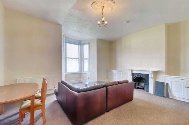 First Floor Flat, 11 Garden Crescent, The Hoe, Plymouth, PL1 3DA 6