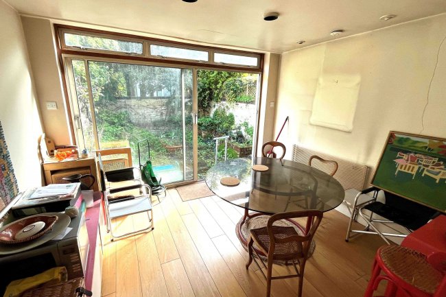 75 Peterborough Road, Fulham, London SW6 3BT 9