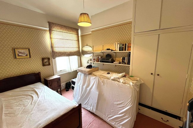 75 Peterborough Road, Fulham, London SW6 3BT 9