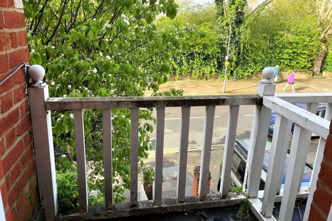 75 Peterborough Road, Fulham, London SW6 3BT 9