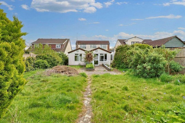 74 Central Road, Drayton, Hampshire, PO6 1QX 5