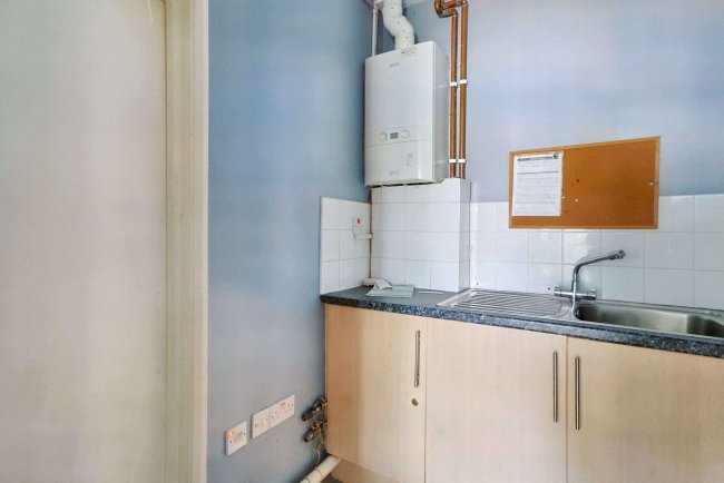 19 Chilgrove Road, Portsmouth, PO6 2ER 7