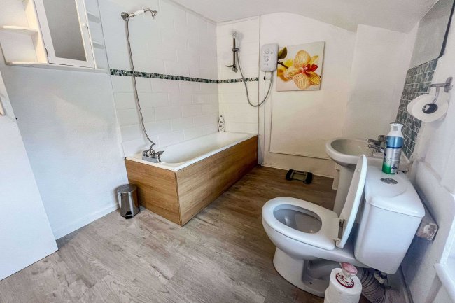 175-181 Newmarket Road, Cambridge CB5 8HA 1