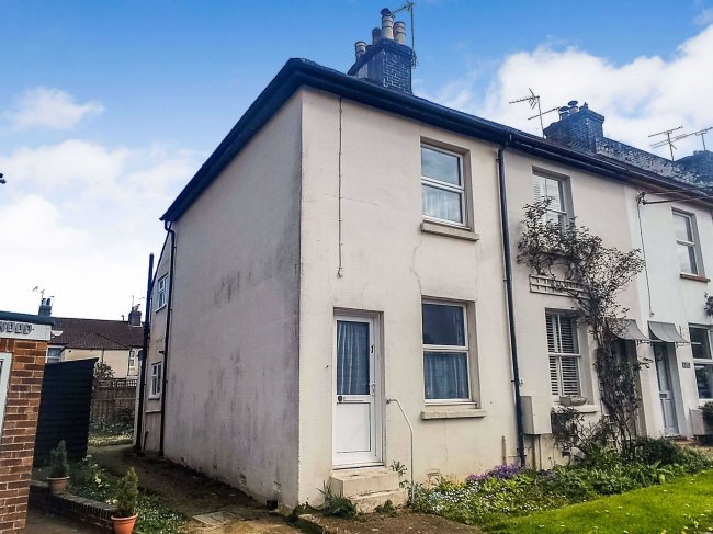 1 Gladstone Road, Burgess Hill,  RH15 0QQ 3