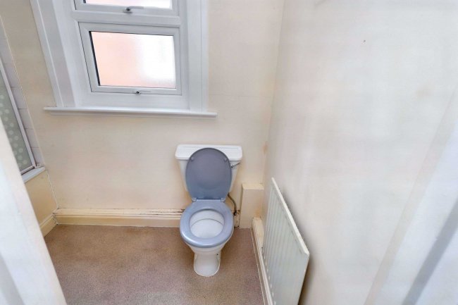 Flat B, 43 Cobbold Road, London, NW10 9SU 6