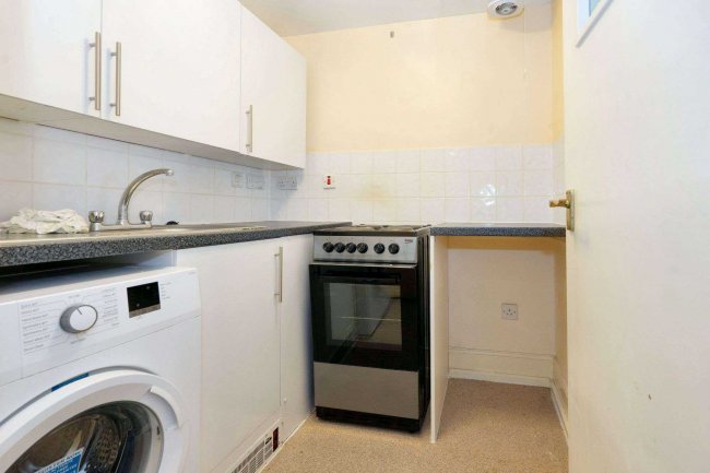 Flat H, 3 Westbourne Grove Terrace, Bayswater, London, W2 5SD 3