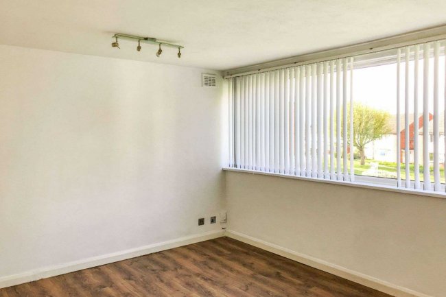 112 Greendale Road, Coventry, CV5 8LP 4