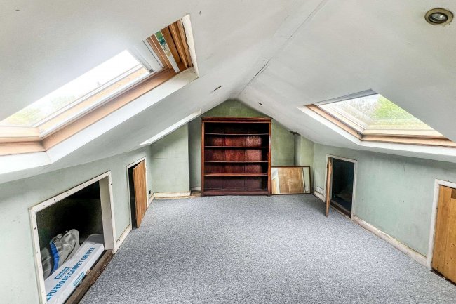 2 Ida Villas, Sandhurst Lane, Gloucester, Gloucestershire, GL2 9NG 4