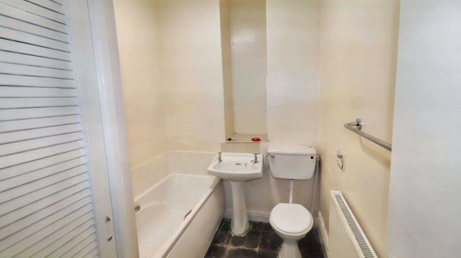 205 Toller Lane, Bradford, BD9 5DS 3