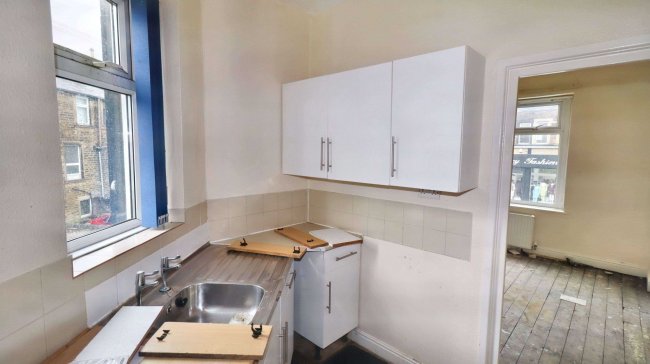 205 Toller Lane, Bradford, BD9 5DS 3