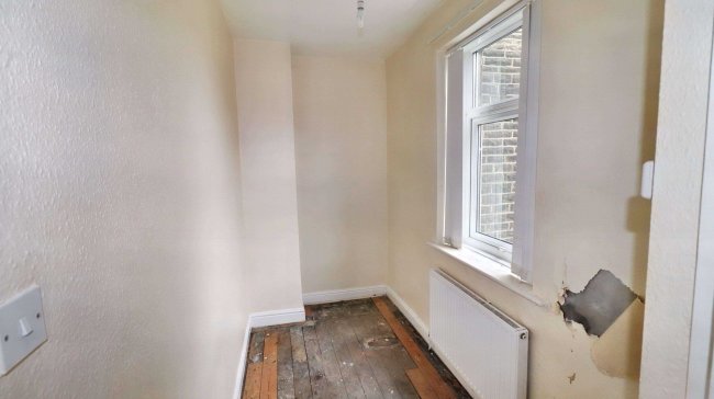 205 Toller Lane, Bradford, BD9 5DS 3