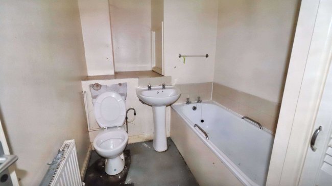 205 Toller Lane, Bradford, BD9 5DS 3