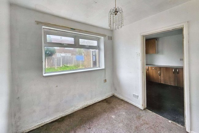 28 Northumberland Road, Stockport, Cheshire, SK5 8LT 1