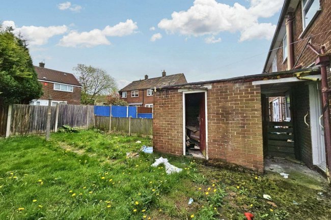 28 Northumberland Road, Stockport, Cheshire, SK5 8LT 1