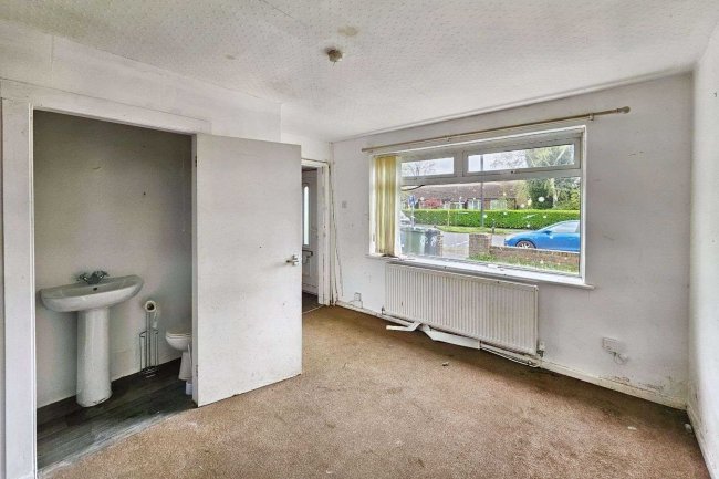 28 Northumberland Road, Stockport, Cheshire, SK5 8LT 1