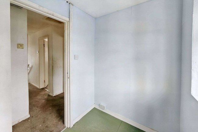 28 Northumberland Road, Stockport, Cheshire, SK5 8LT 1