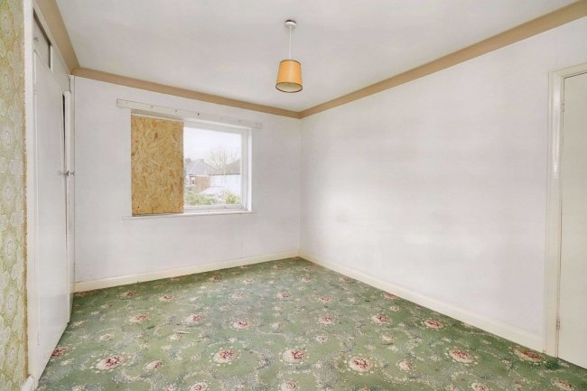 607 Cannock Road, Wolverhampton, WV10 0RP 9