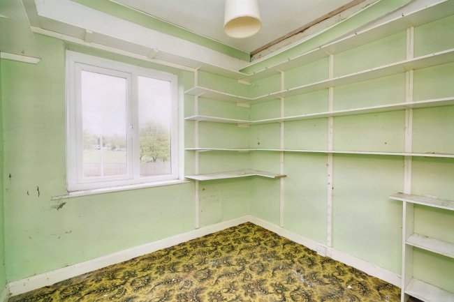 607 Cannock Road, Wolverhampton, WV10 0RP 9