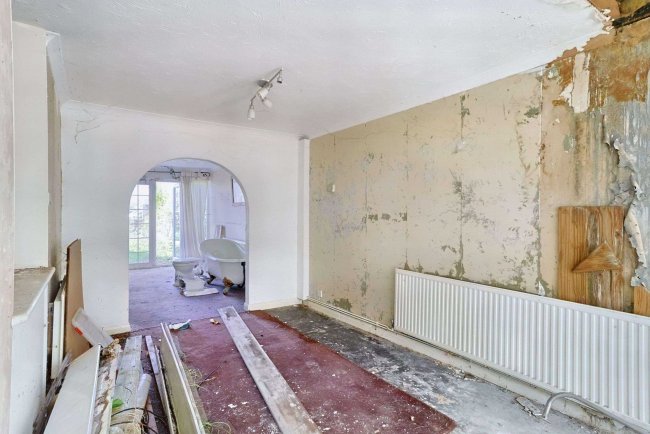 21 Flexford Gardens, Havant, Hampshire, PO9 2LQ 8