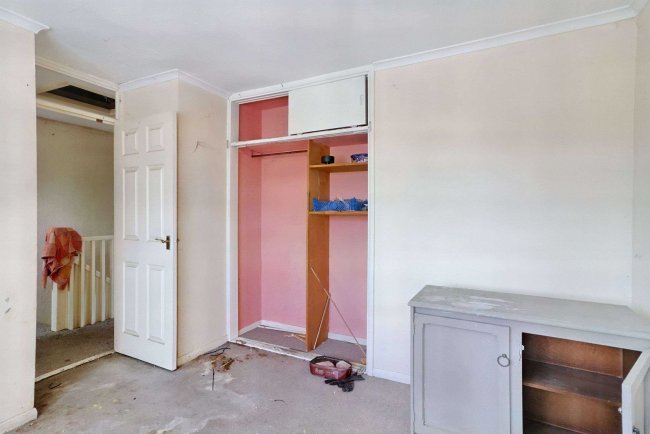 21 Flexford Gardens, Havant, Hampshire, PO9 2LQ 8