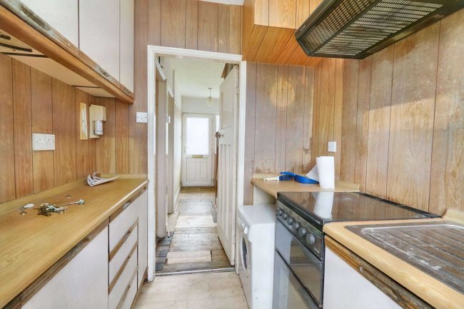 418 The Radleys, Birmingham, B33 0JA 2