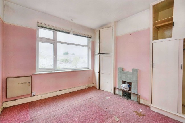 418 The Radleys, Birmingham, B33 0JA 2